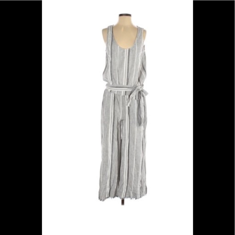 Cloth & Stone Brand Gray and White Jumpsuit.Size M